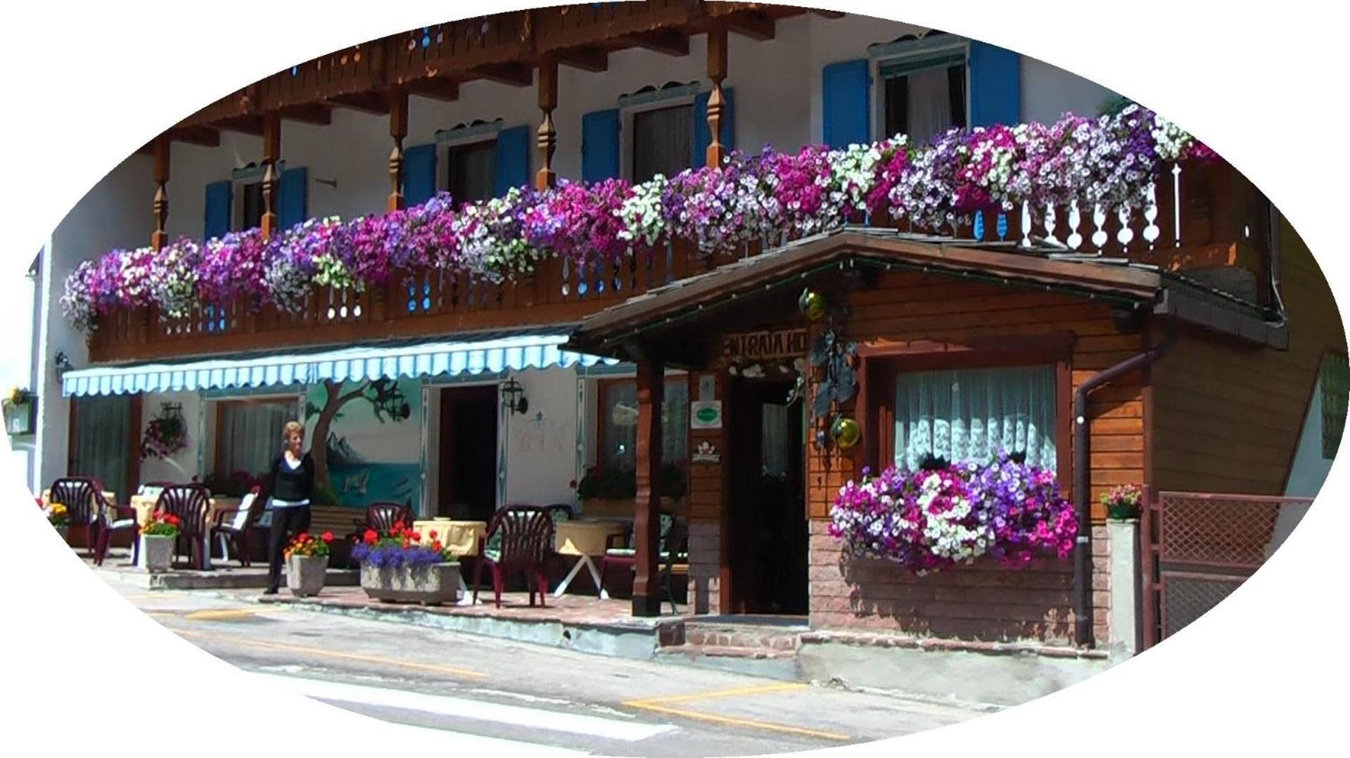 Albergo Genzianella Rocca Pietore Buitenkant foto
