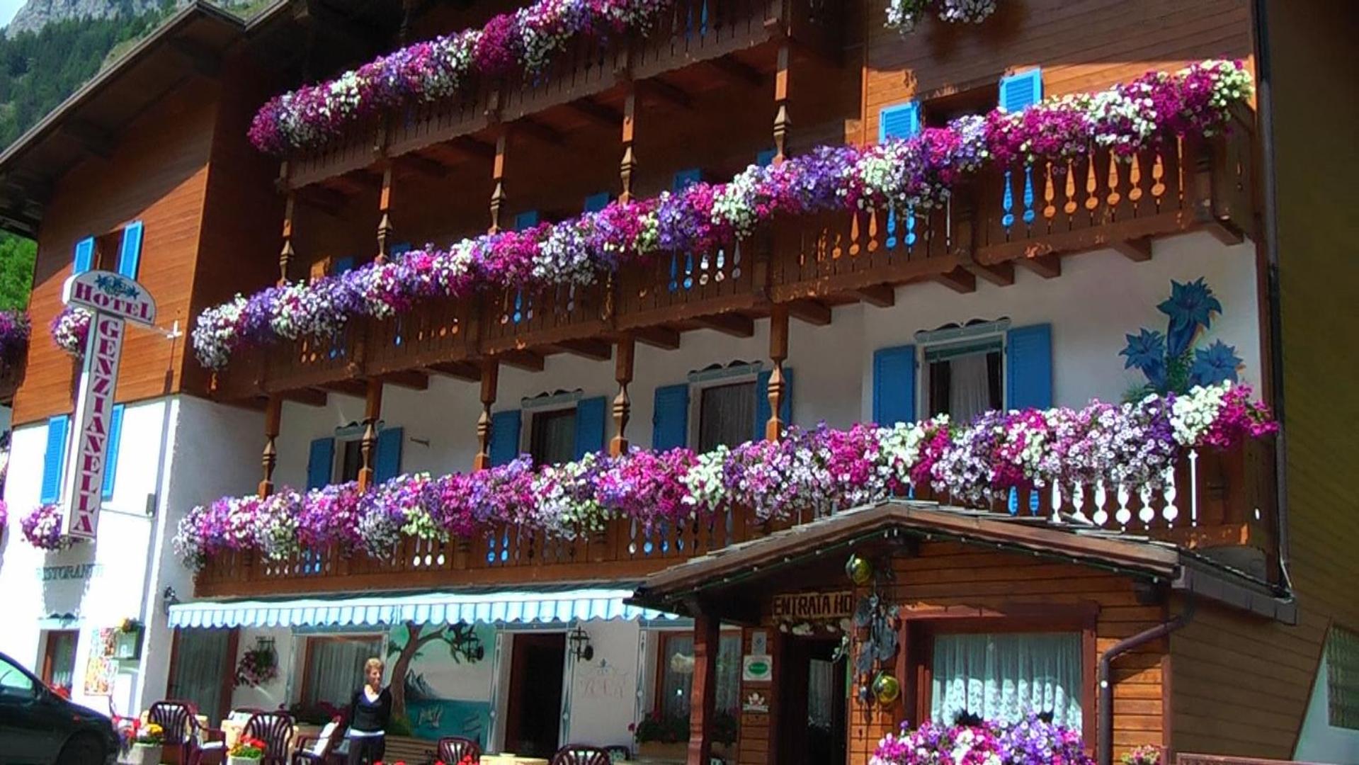 Albergo Genzianella Rocca Pietore Buitenkant foto