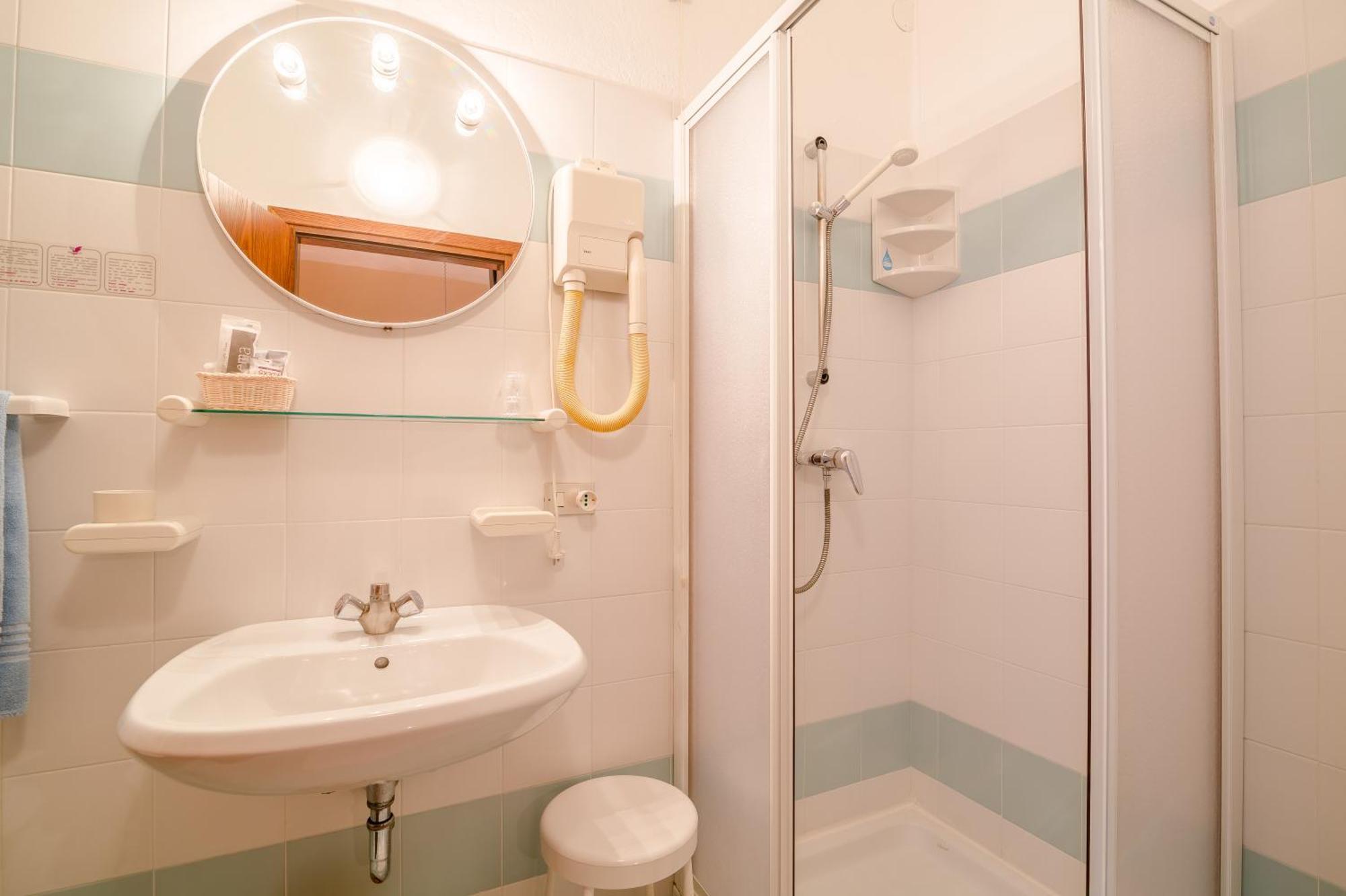 Albergo Genzianella Rocca Pietore Buitenkant foto