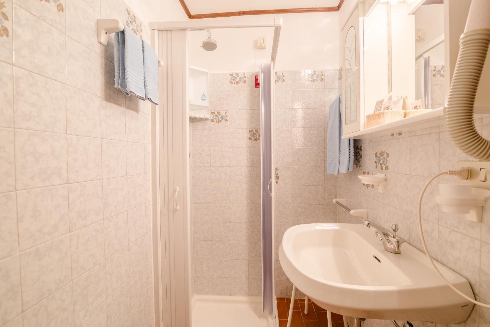 Albergo Genzianella Rocca Pietore Buitenkant foto