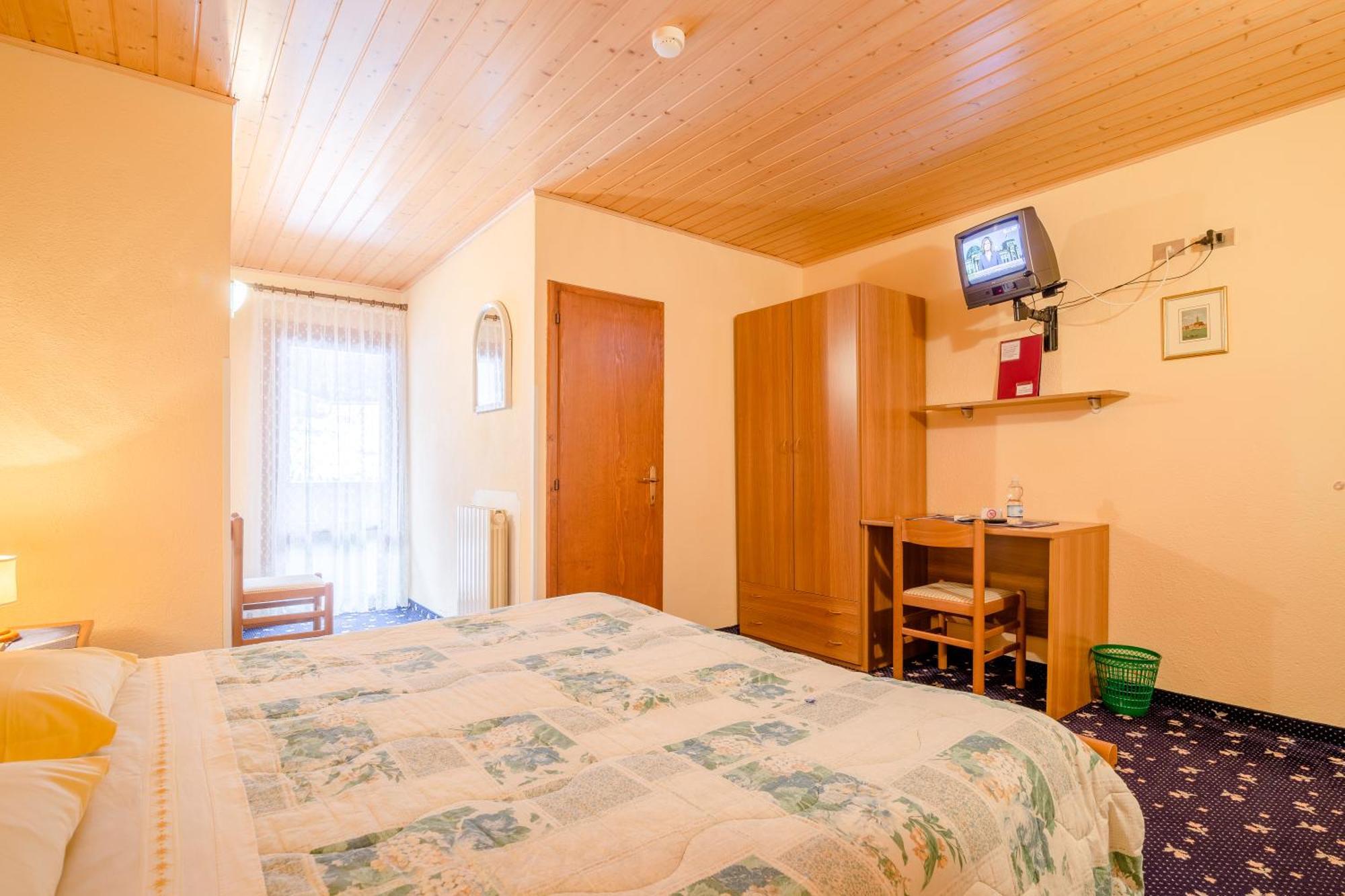 Albergo Genzianella Rocca Pietore Buitenkant foto