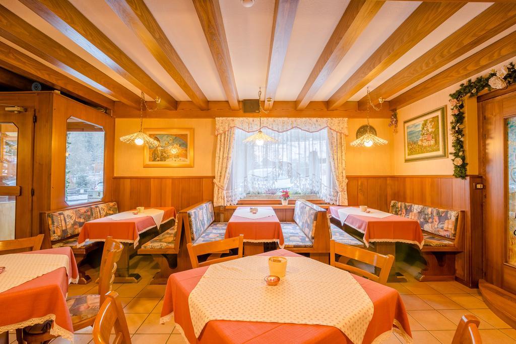 Albergo Genzianella Rocca Pietore Buitenkant foto